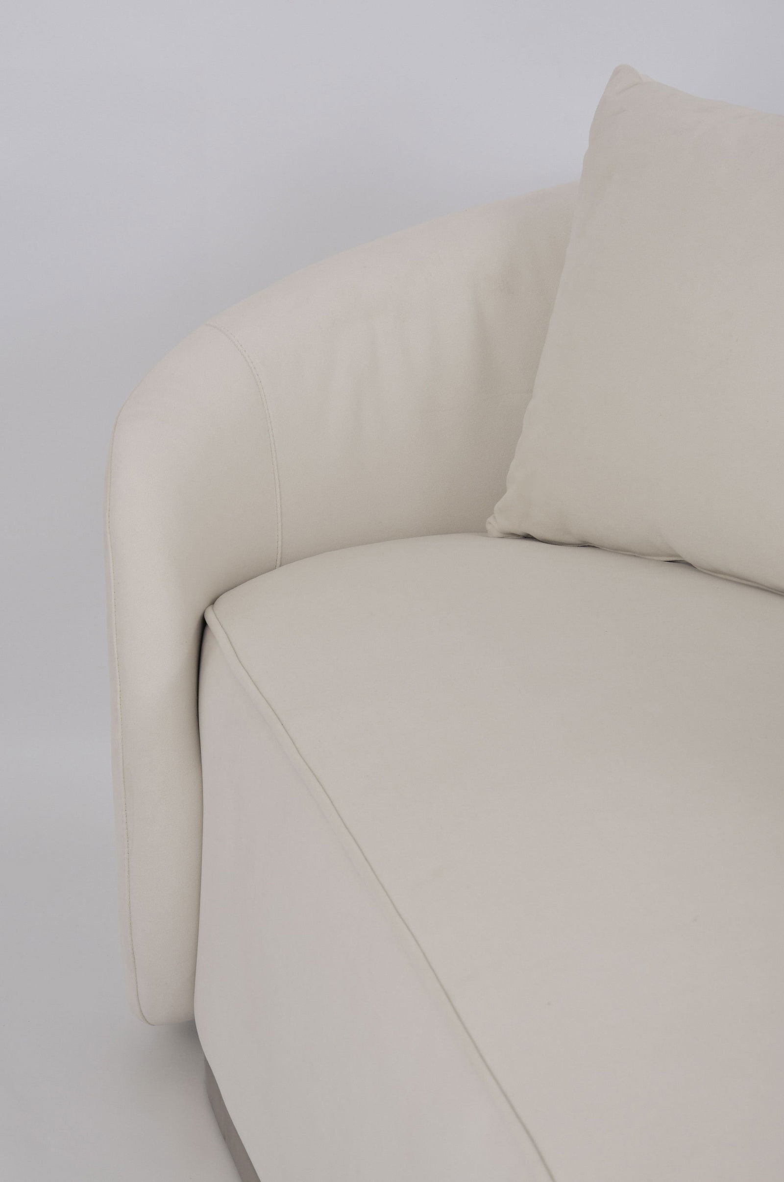 Nua N19-2 Sofa